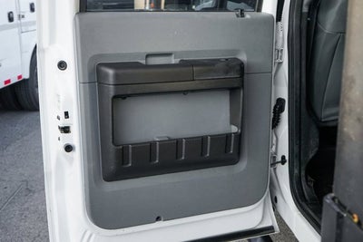 2015 Ford F-550SD XL