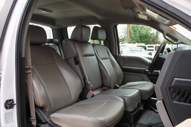 2017 Ford F-550SD XL