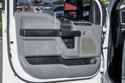 2017 Ford F-550SD XL