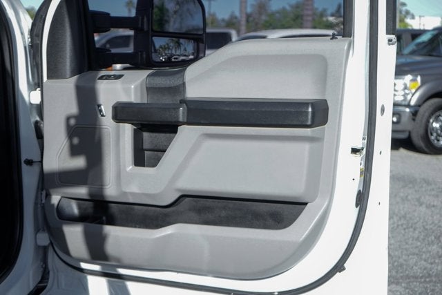 2017 Ford F-550SD XL