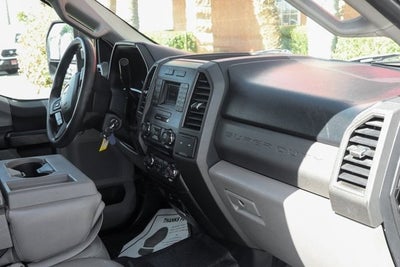 2017 Ford F-550SD XL