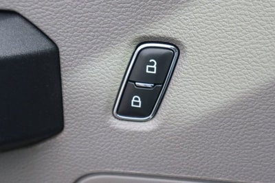 2022 Ford F-550SD XL