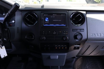 2015 Ford Super Duty F-550 DRW XL