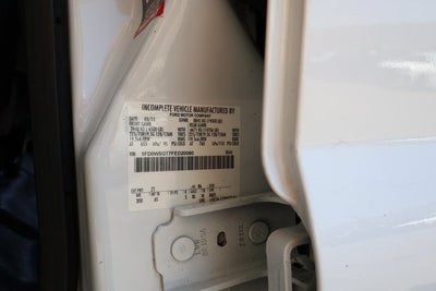 2015 Ford Super Duty F-550 DRW XL