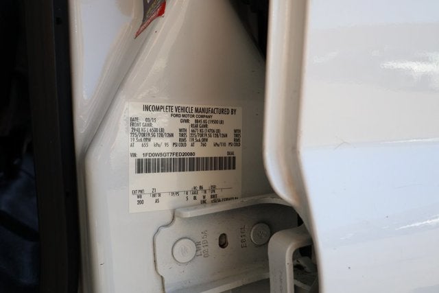 2015 Ford Super Duty F-550 DRW XL