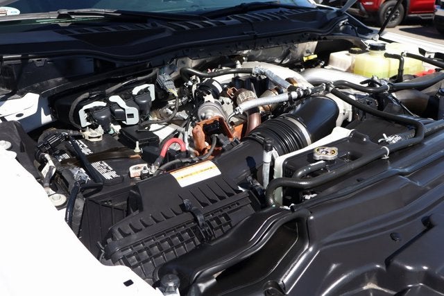 2022 Ford F-550SD XL