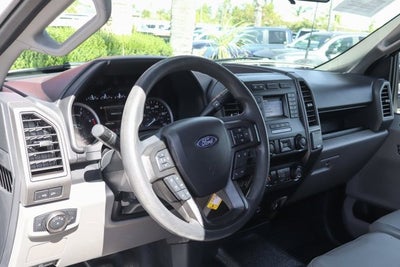 2022 Ford F-550SD XL
