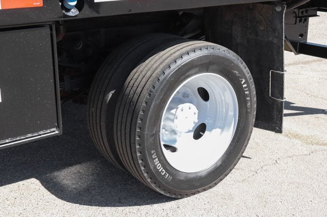 2016 Ford F-550SD XL