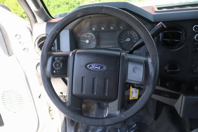 2016 Ford F-550SD XL