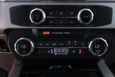 2022 Ford F-550SD Lariat