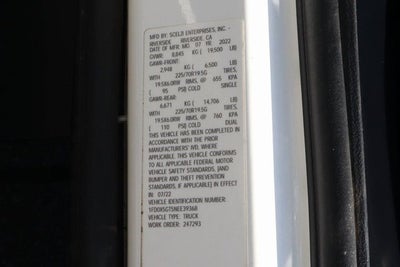 2022 Ford F-550SD Lariat