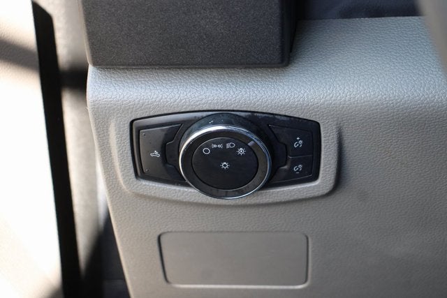 2022 Ford Super Duty F-350 SRW XL