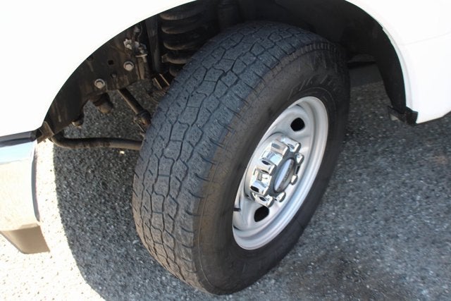 2022 Ford Super Duty F-350 SRW XL