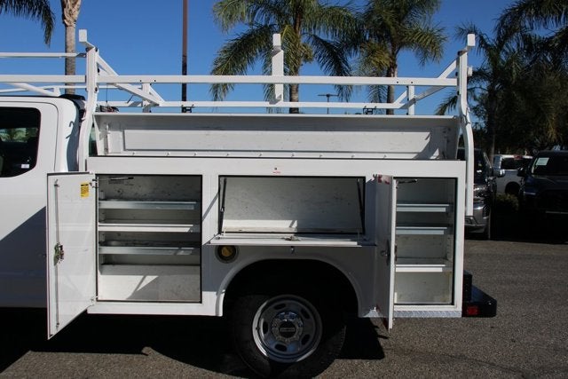 2022 Ford Super Duty F-350 SRW XL