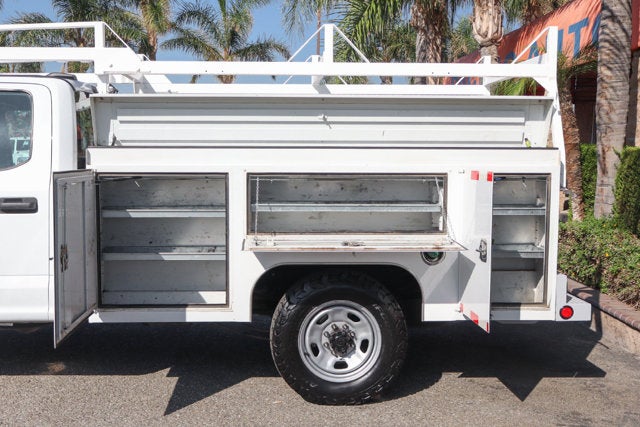 2022 Ford F-350SD XL