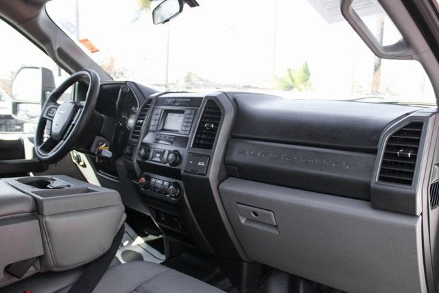 2021 Ford Super Duty F-350 SRW XL