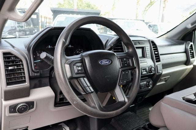 2018 Ford Super Duty F-350 SRW XL