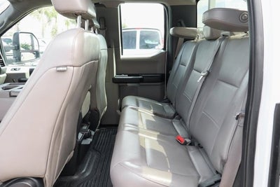 2018 Ford Super Duty F-350 SRW XL