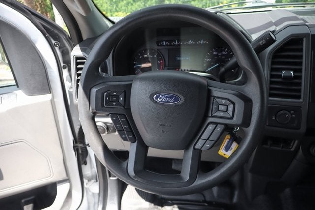 2022 Ford Super Duty F-350 SRW XL