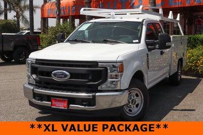 2022 Ford Super Duty F-350 SRW XL