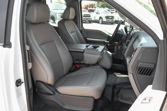 2022 Ford Super Duty F-350 SRW XL