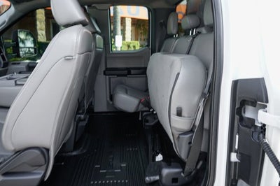 2022 Ford F-350SD XL