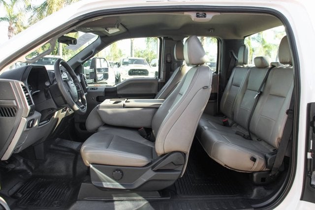 2022 Ford F-350SD XL