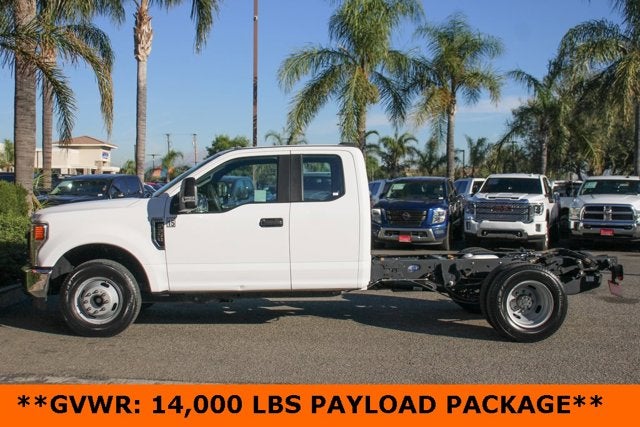 2022 Ford F-350SD XL