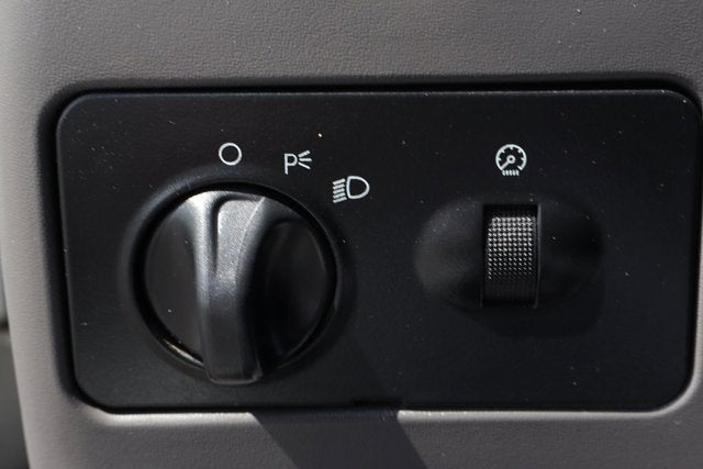 2001 Ford F-550SD XL