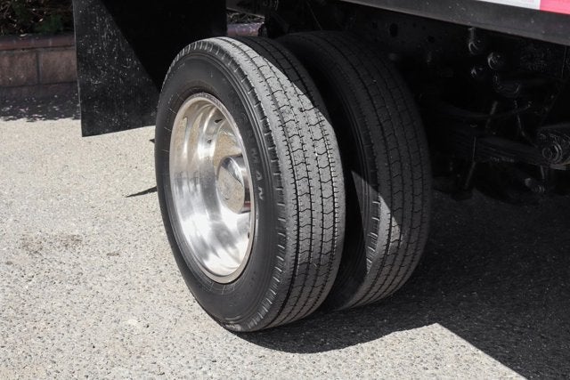 2001 Ford F-550SD XL