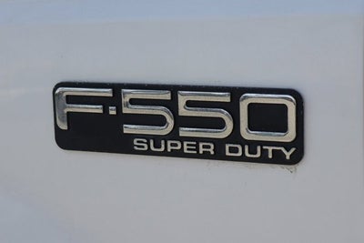 2001 Ford F-550SD XL