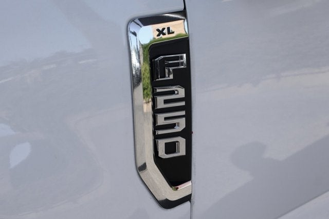 2022 Ford Super Duty F-250 SRW XL