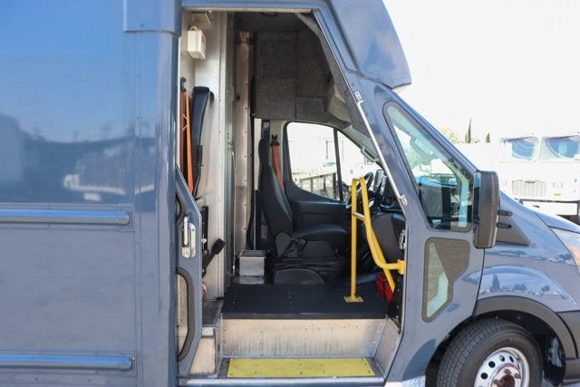 2022 Ford Transit-350 Base