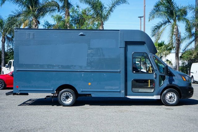2022 Ford Transit-350 Base
