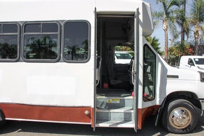 2012 Ford E-450SD Base