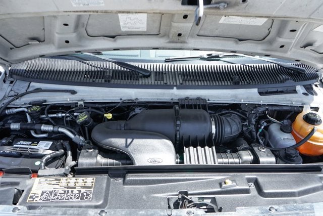 2013 Ford E-450SD Base