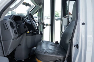 2013 Ford E-450SD Base