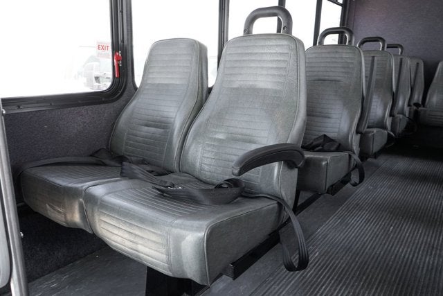 2013 Ford E-450SD Base