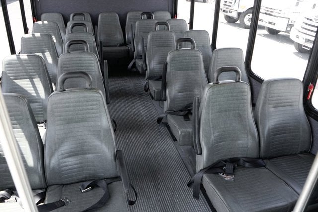 2013 Ford E-450SD Base