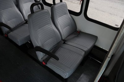 2015 Ford E-450SD Base