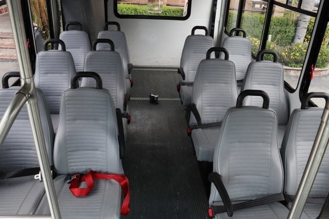 2015 Ford E-450SD Base