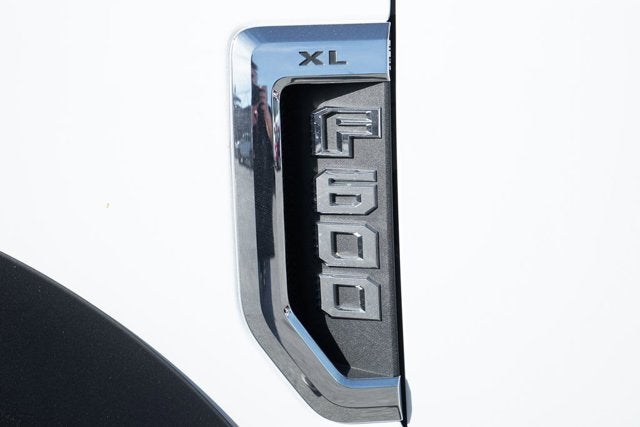 2020 Ford F-600SD XL