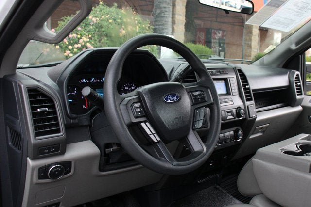 2022 Ford F-600SD XL