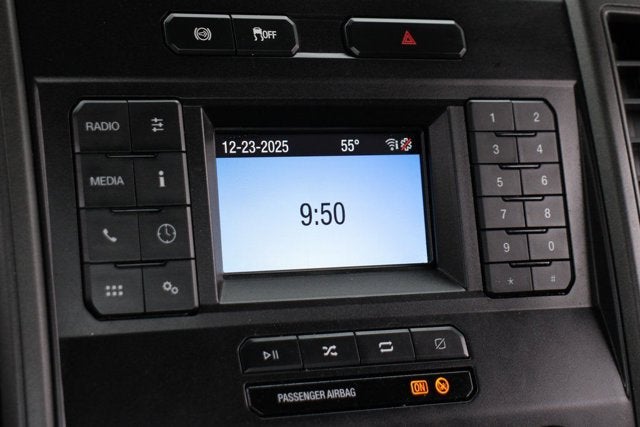 2022 Ford F-600SD XL