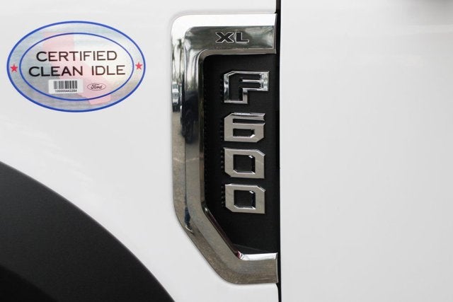 2022 Ford F-600SD XL