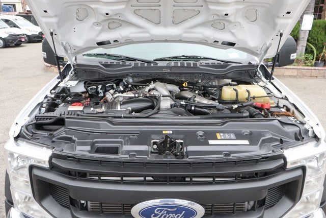 2022 Ford F-600SD XL