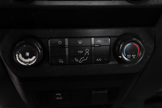 2022 Ford F-600SD XL