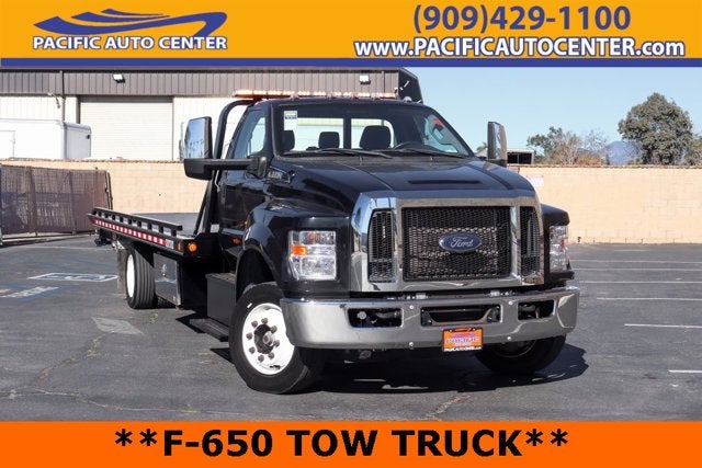 2023 Ford F-650SD Base