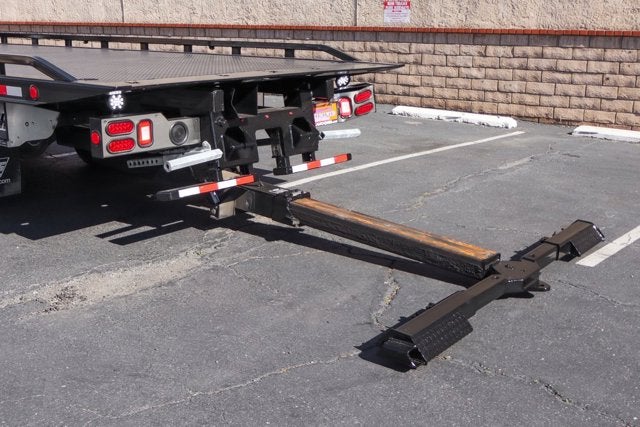 2023 Ford F-650SD Base