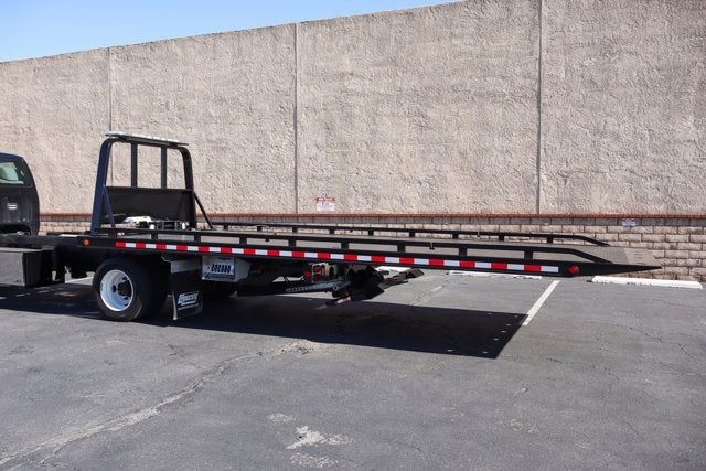 2023 Ford F-650SD Base